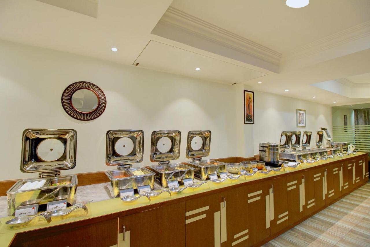 Monarch Brigade Road Hotel Bangalore Exterior photo
