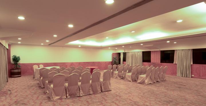 Monarch Brigade Road Hotel Bangalore Exterior photo
