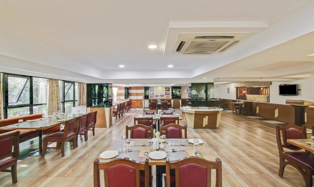 Monarch Brigade Road Hotel Bangalore Exterior photo